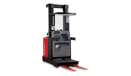 Raymond 5400 Orderpicker stock picker truck