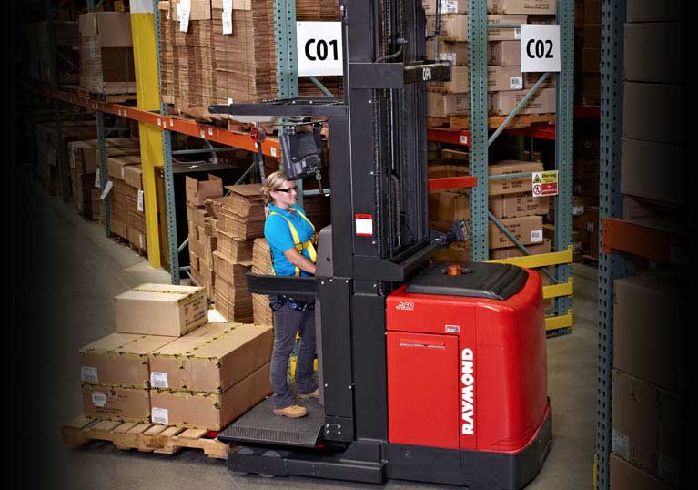 Raymond 5000 Series Orderpicker stock picker truck